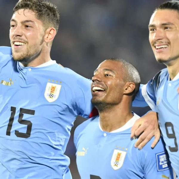 Uruguay viajo a Ecuador ¿con cambios? Ecuador busca potenciar ataque para recibir a Uruguay que llega entonado por el triunfo ante Chile