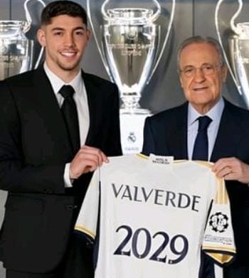 ⚽️Federico Valverde serán 12 años que estará en el gran equipo del Real Madrid. Nuestro futbolista uruguayo alarga su vinculación con el club blanco por dos años más.