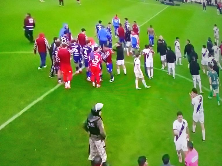 ⚽ Es como que si no hubieran jugado la undécima fecha, NACIONAL NO SABE APROVECHAR LAS VENTAJAS ESA ES LA REALIDAD. Empato 0-0 con Danubio…