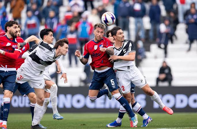 Nacional no pudo con Danubio en Jardines y empató sin goles por la fecha 5 del Intermedio…