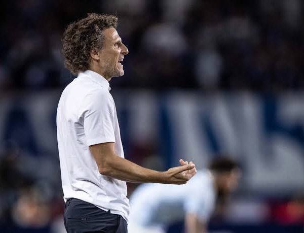 Japón 3-1 Uruguay en el estreno de Forlán como técnico: la Celeste hizo un partido que no se refleja en el marcador